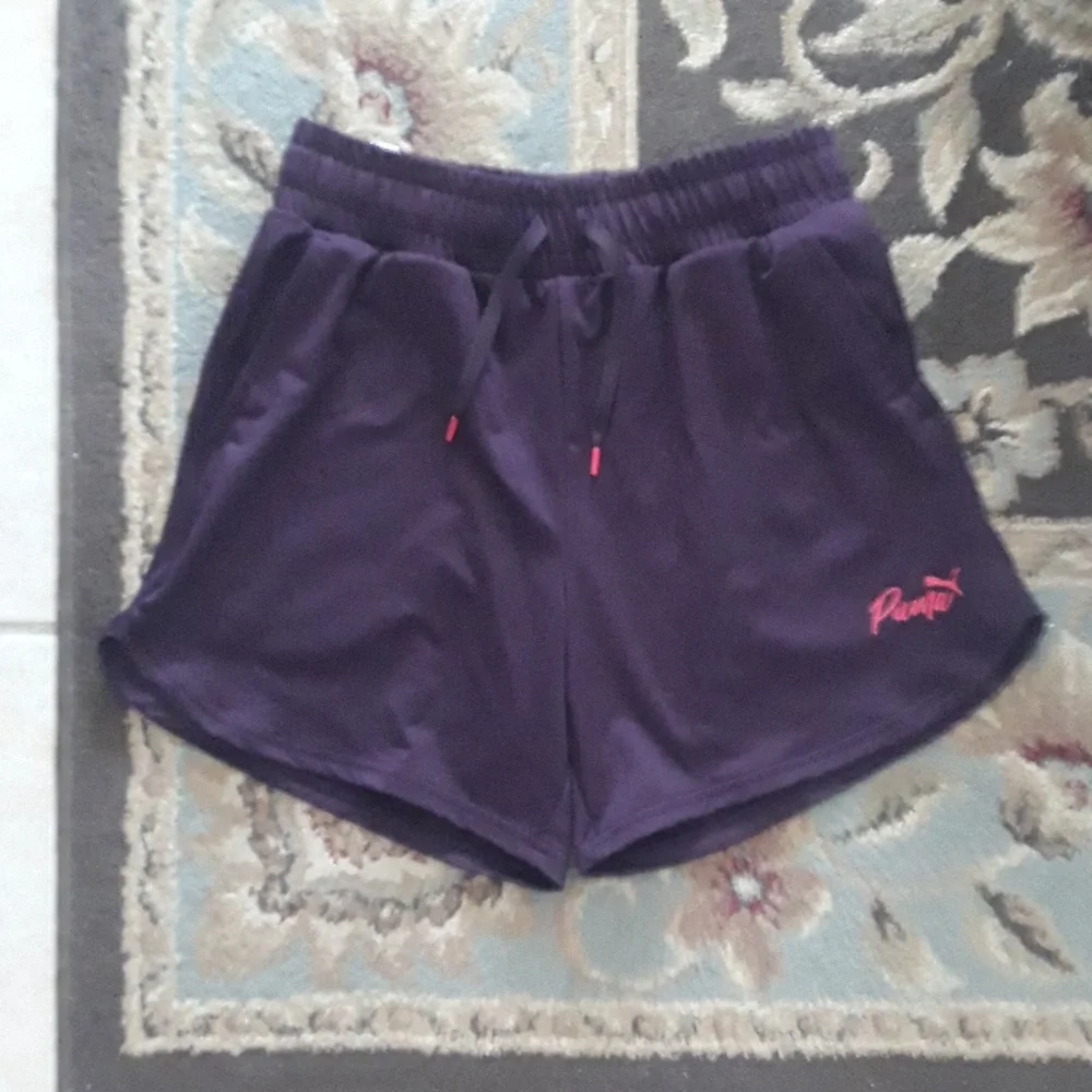 Puma ladies shorts - Picture 16 of 16